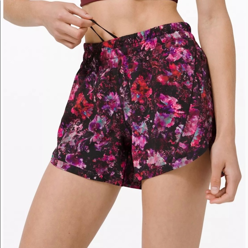 LuLuLemon Track That Short 5”